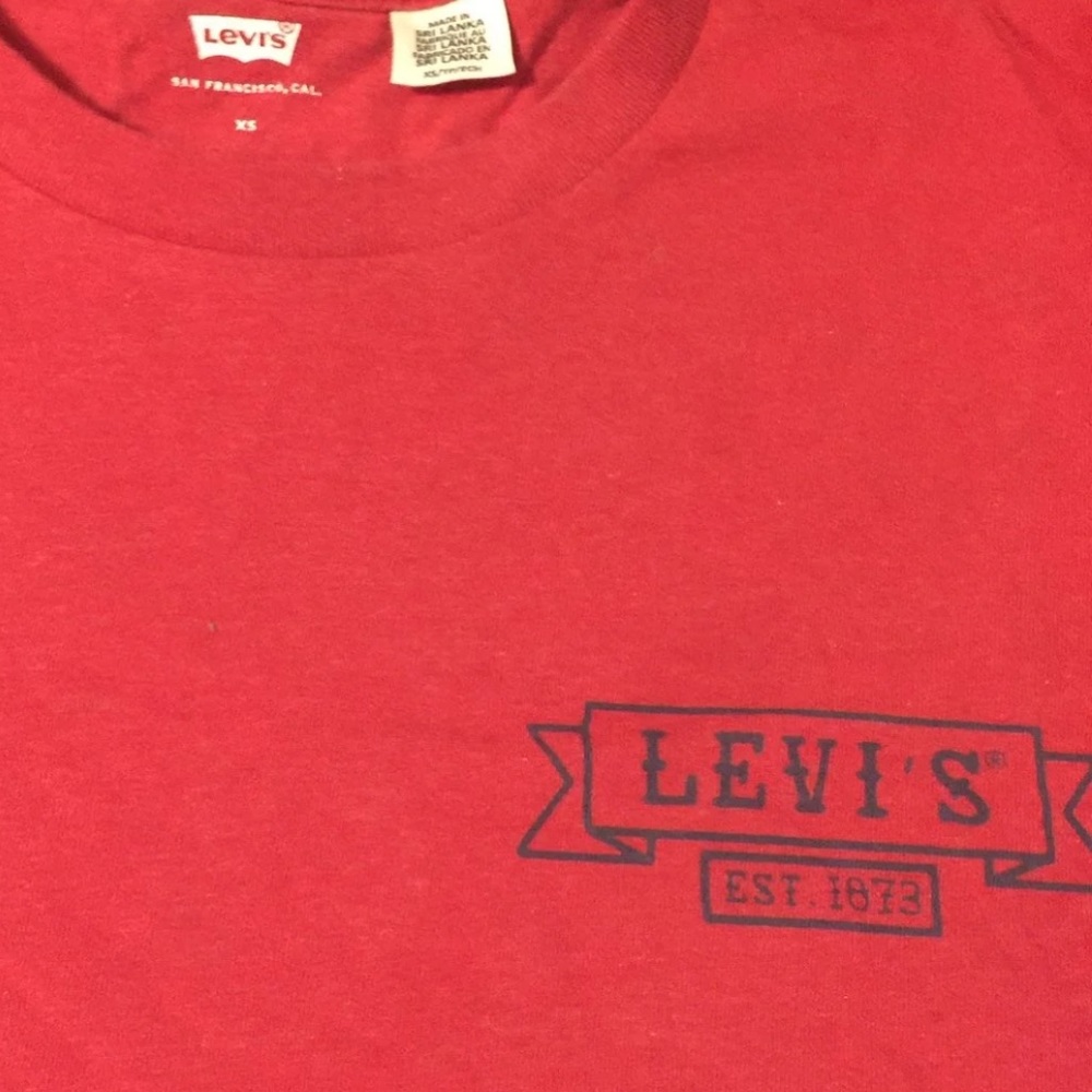 Levi’s shirt